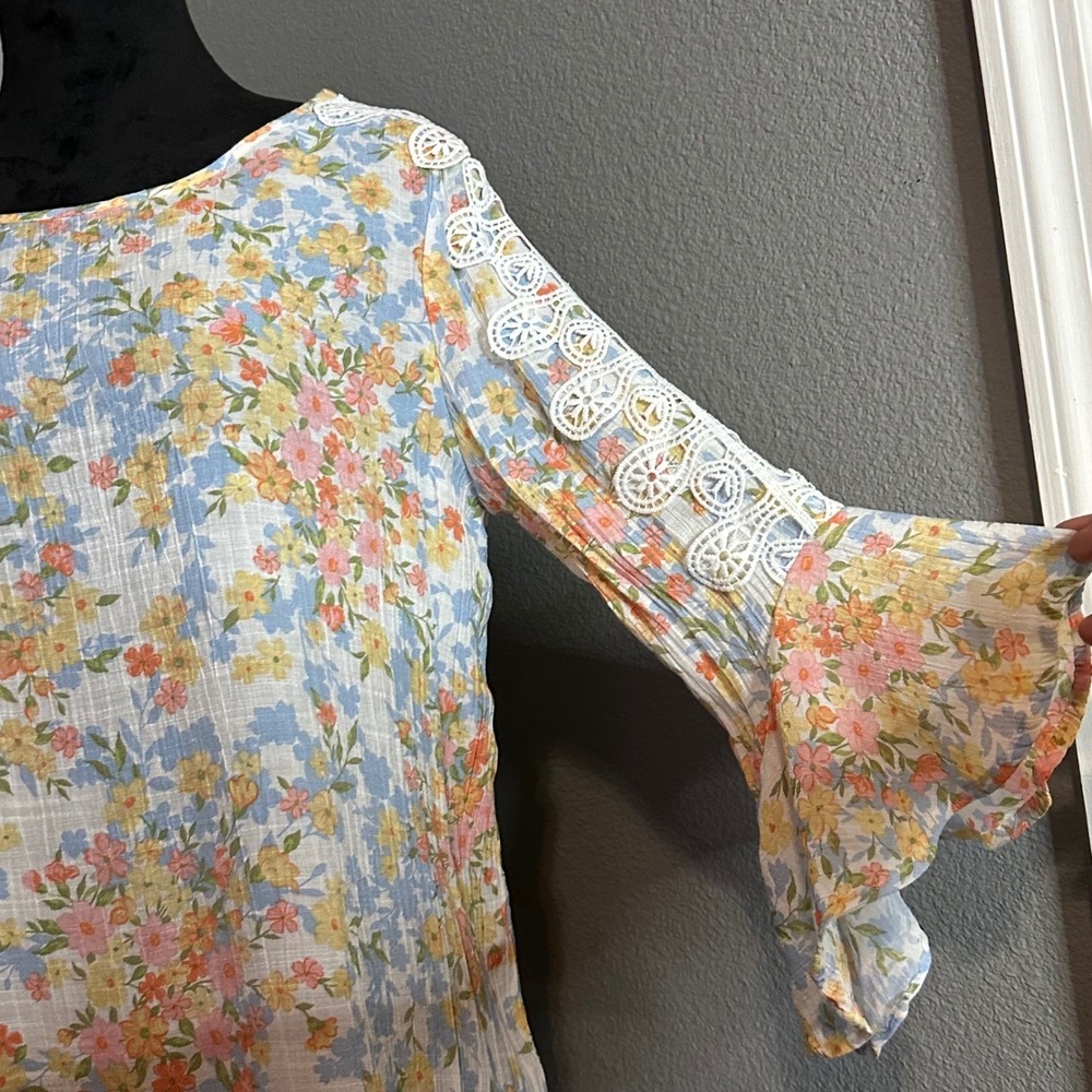 Fyve Blouse Medium Floral Lace Bell‎ Sleeve Boho Cottagecore Tunic - Picture 4 of 8